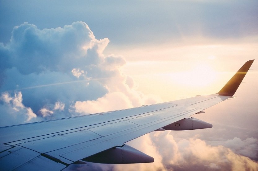 Lee más sobre el artículo Ya podemos usar móviles en modo avión durante todo el vuelo