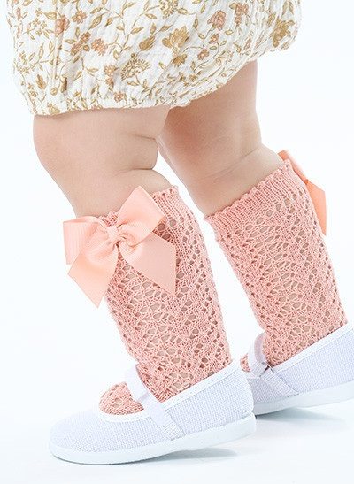 Calcetines de perle para niña calados con lazo de Condor.es