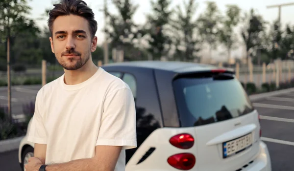 Comprar coche sin pisar una tienda: cómo crecen las concesionarias online en España