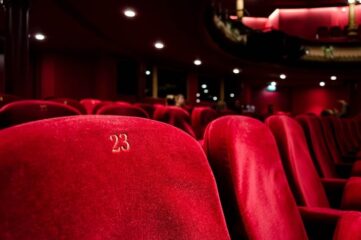 En los cines Van Dick de Salamanca pagas en efectivo