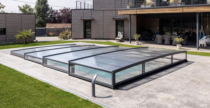Cubierta de piscina modelo Lucio de Abrideal