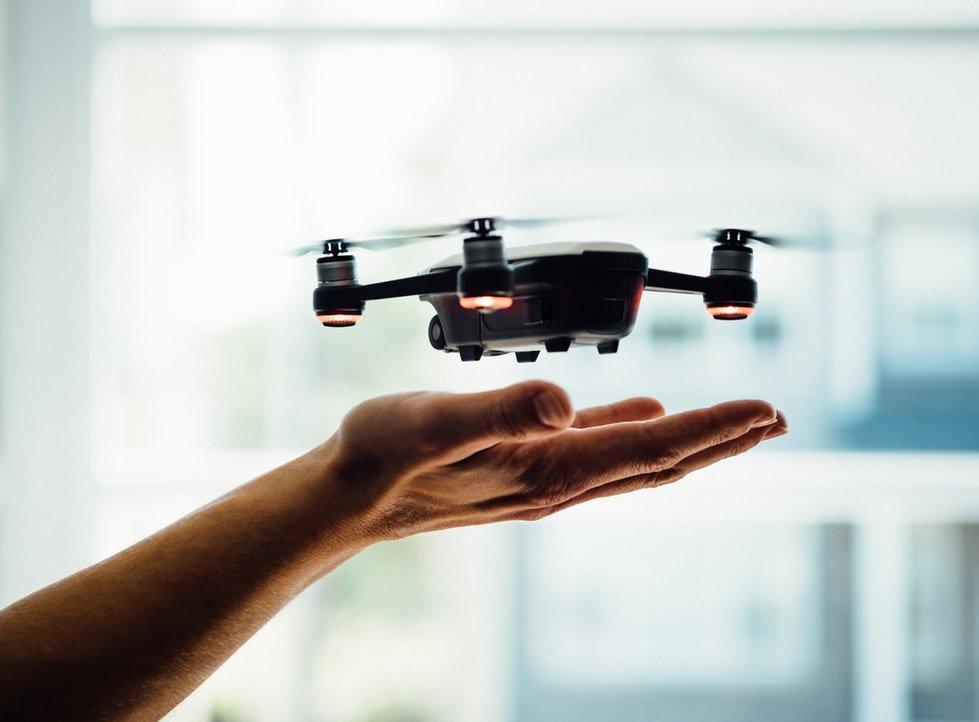 Lee más sobre el artículo Cosas a saber antes de pilotar drones