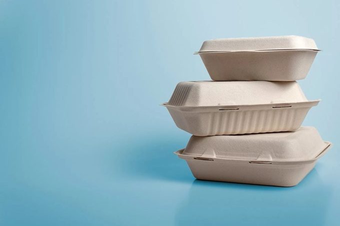 Envases desechables para comidas a domicilio
