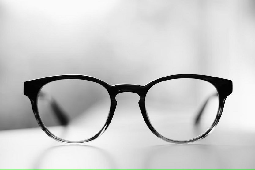 Lee más sobre el artículo Guía para elegir las gafas graduadas que mejor le sientan a tu rostro