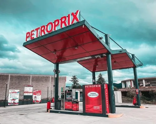 Gasolinera low cost Petroprix en Pola de Siero Asturias
