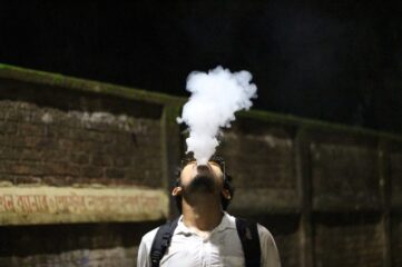 Vapers: ¿Para dejar de fumar o para iniciarse en el tabaquismo?