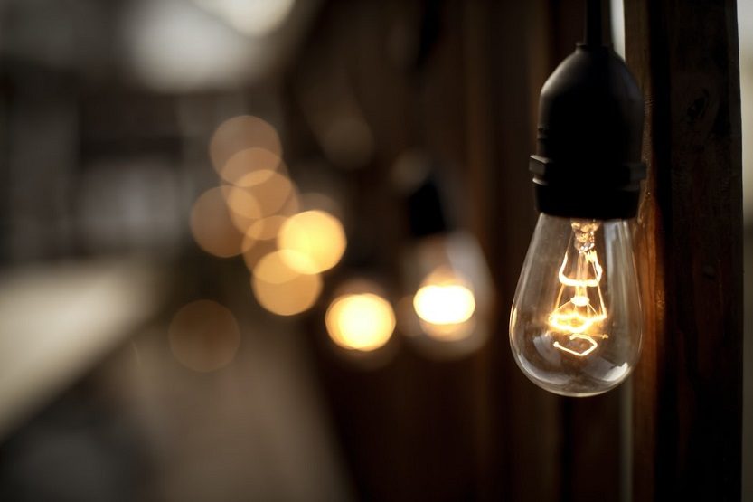 Lee más sobre el artículo Cómo hacer una comparativa de tarifas de luz correctamente