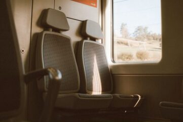 Cómo imprimir un billete de Renfe teniendo localizador