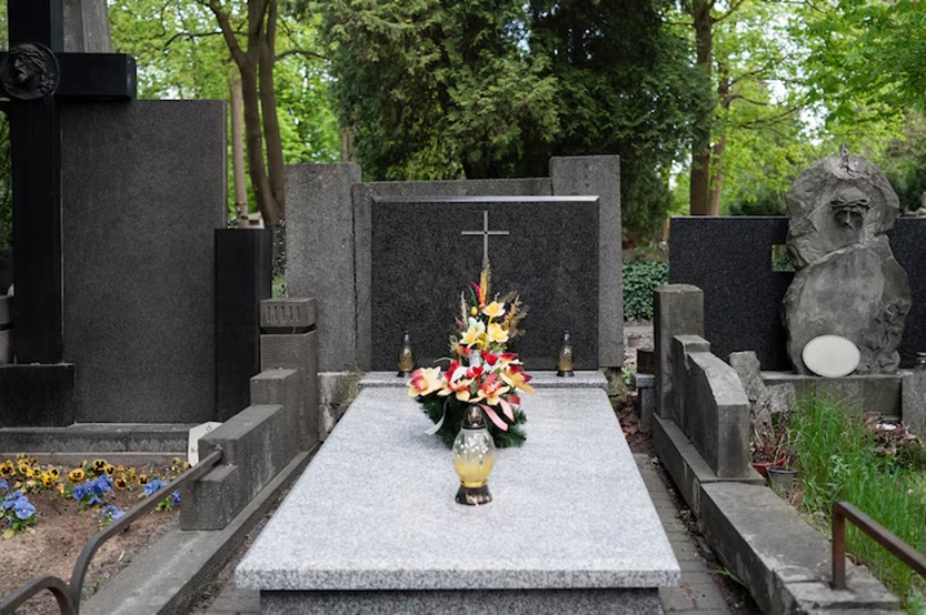 Lee más sobre el artículo Inscripciones funerarias que dejan huella en la memoria