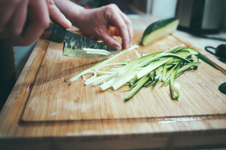 Lee más sobre el artículo Normativa que regula la manipulación de alimentos