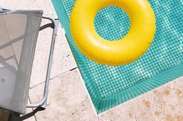 ¿Tu piscina pierde calor cada noche? Mantas térmicas para piscinas