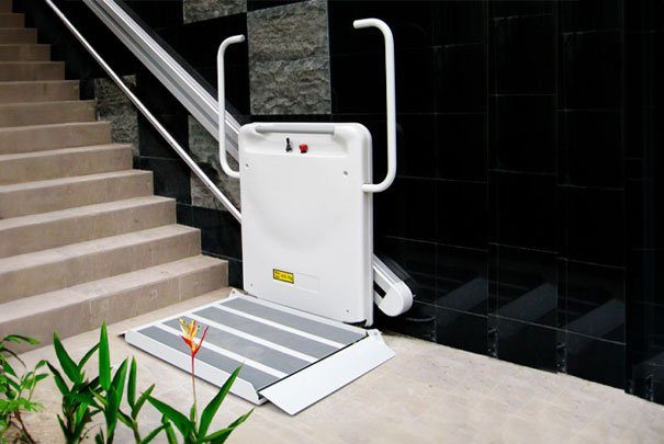 Plataforma elevadora para silla de ruedas de Stannah