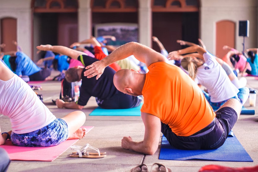 Lee más sobre el artículo ¿Qué hay que estudiar para ser profesor de yoga?