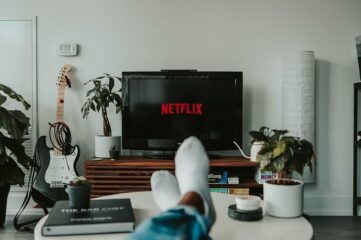 ¿Cómo conseguir un televisor inteligente sin comprar uno?
