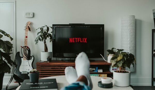 ¿Cómo conectar dispositivos a tu TV?