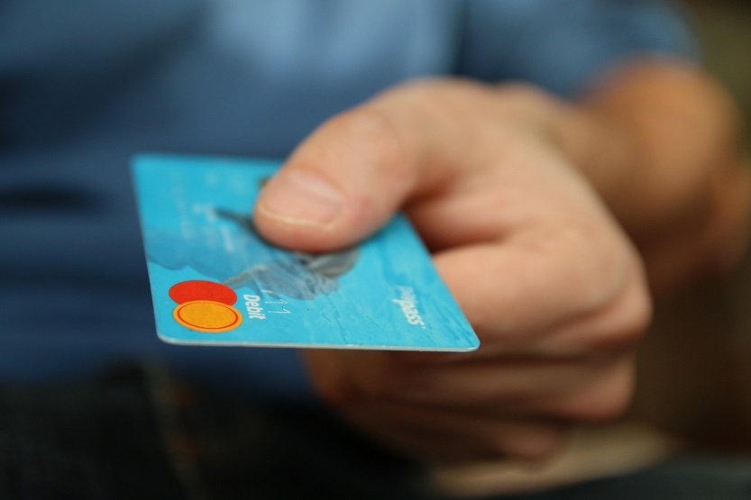 Lee más sobre el artículo Condenados por viajar en barco con tarjetas bancarias robadas