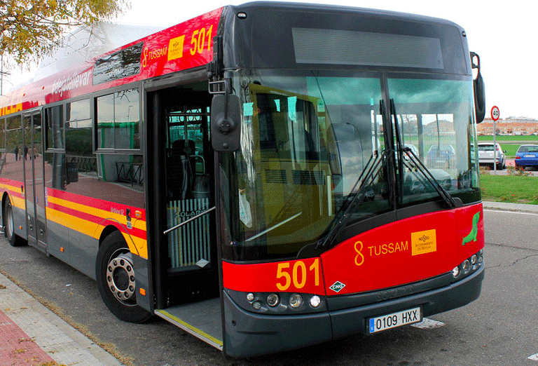 Lee más sobre el artículo Caída al subir a un autobús público en Madrid